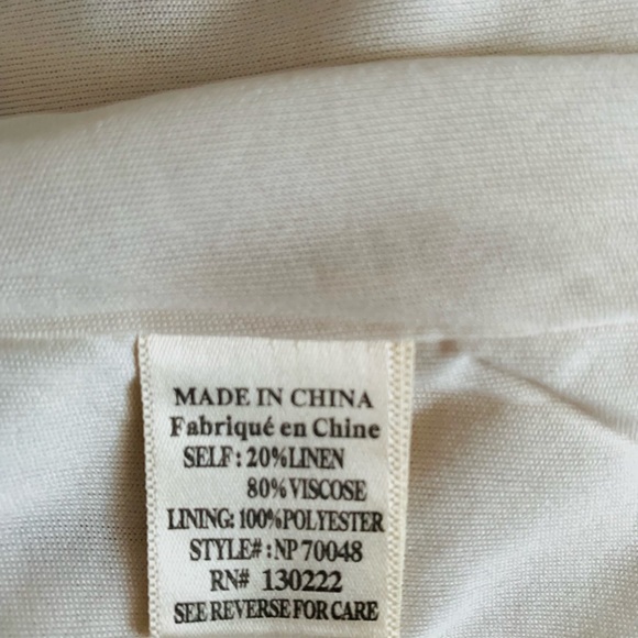 Linen Ruffle Short - Picture 4 of 4